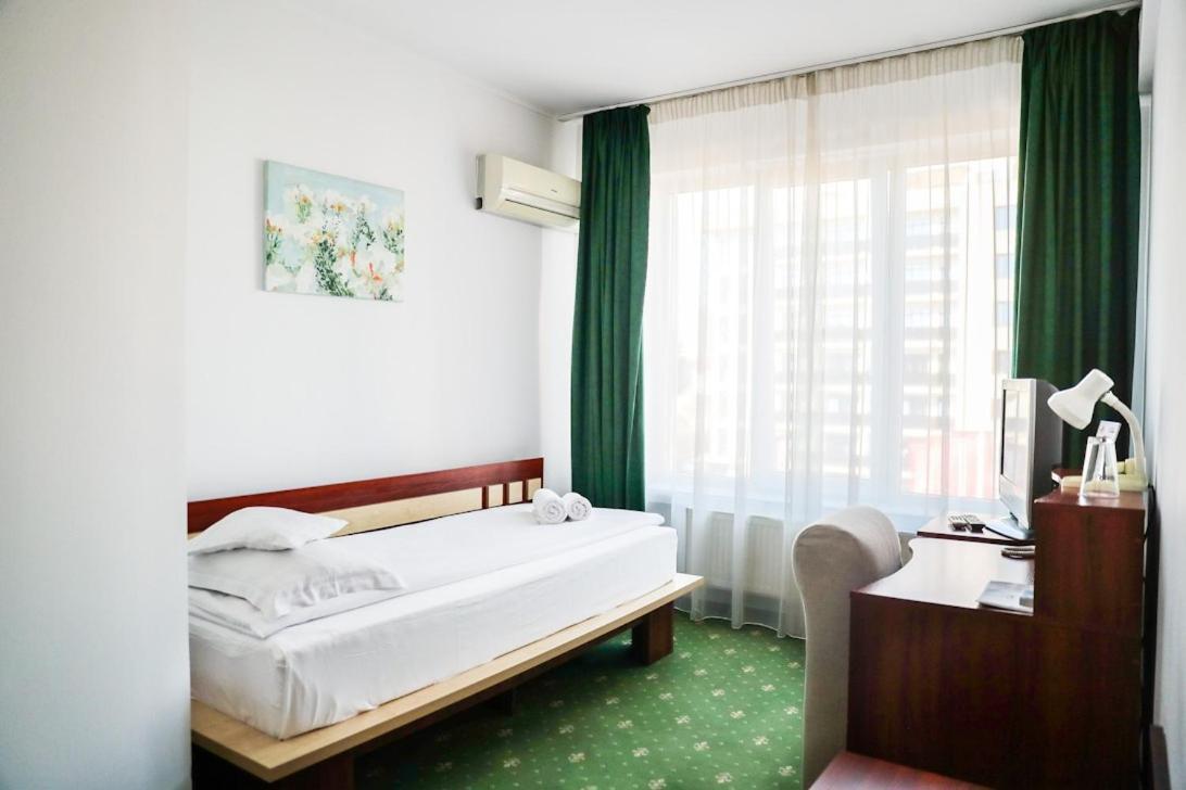 Hotel Pami 3*